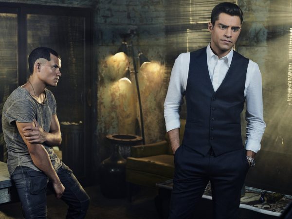 INCORPORATED -- Season:1 -- Pictured: (l-r) Eddie Ramos as Theo, Sean Teale as Ben Larson -- (Photo by: Gavin Bond/Syfy)