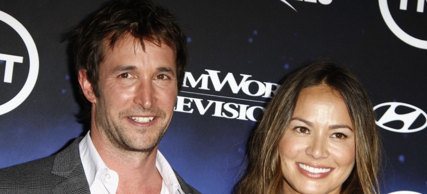 LOS ANGELES - JUN 13: Noah Wyle, Moon Bloodgood at the premiere of TNT's 'Falling Skies' held at the Pacific Design Center on June 13, 2011 in Los Angeles, California.